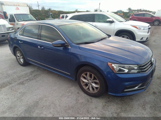 2016 Volkswagen Passat, VIN: 1VWAT7A33GC036302