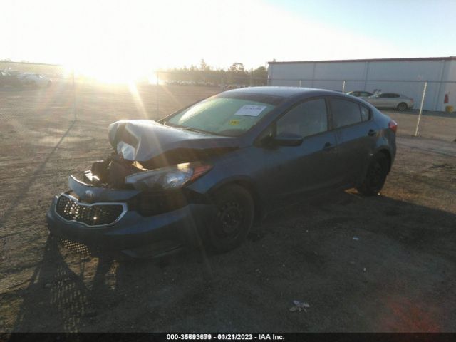 KNAFK4A65E5048194 KIA FORTE LX