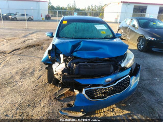 KNAFK4A65E5048194 KIA FORTE LX