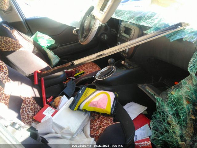KNDJN2A26F7166704 KIA Soul Base
