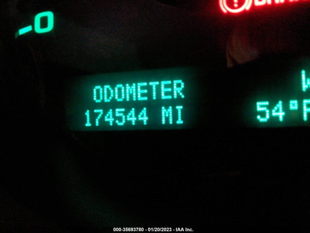 2012 CHEVROLET SILVERADO 1500 LT VIN: 1GCRCSE06CZ332883