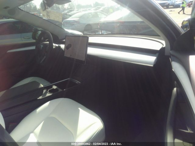 5YJ3E1EA1NF135731 Tesla MODEL 3