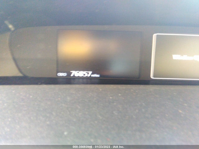 2018 Toyota Prius, VIN: JTDKBRFU3J3082422
