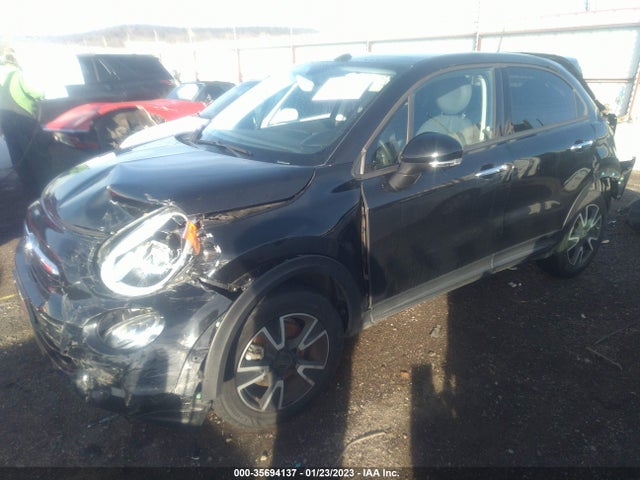 ZFBCFYBTXGP373763 Fiat 500x Easy