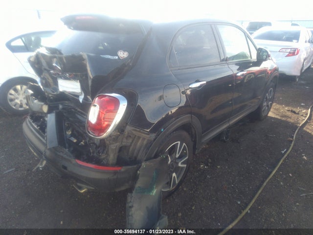 ZFBCFYBTXGP373763 Fiat 500x Easy
