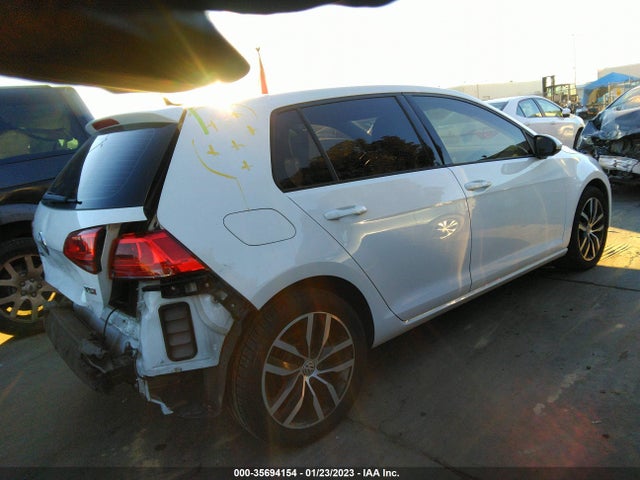2015 Volkswagen Golf, VIN: 3VW217AU1FM102619