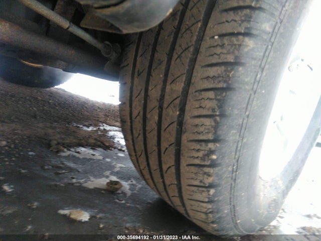 2003 TOYOTA 4RUNNER SR5 VIN: JTEBT14R830009219