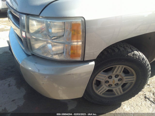 2007 CHEVROLET SILVERADO 1500 LS VIN: 2GCEC13C471729061