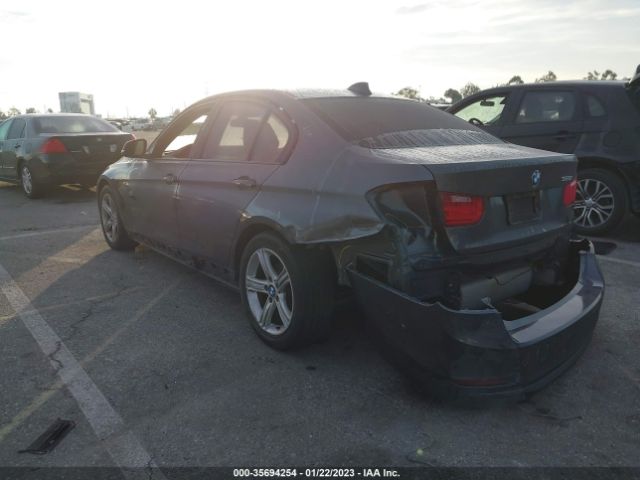 WBA3C1C53DF440716 BMW 3 Series 328i