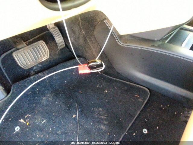 Tesla Model S 70 Kwh 2016 5YJSA1E11GF152863 Image 3
