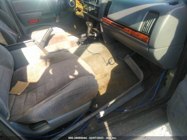 1998 JEEP GRAND CHEROKEE LAREDO VIN: 1J4GZ58S7WC248352
