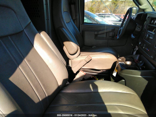 Chevrolet EXPRESS CARGO VAN 2021 1GCWGAFPXM1299772 Image 5
