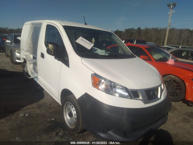 2017 Nissan NV 200, VIN: 3N6CM0KN9HK694795