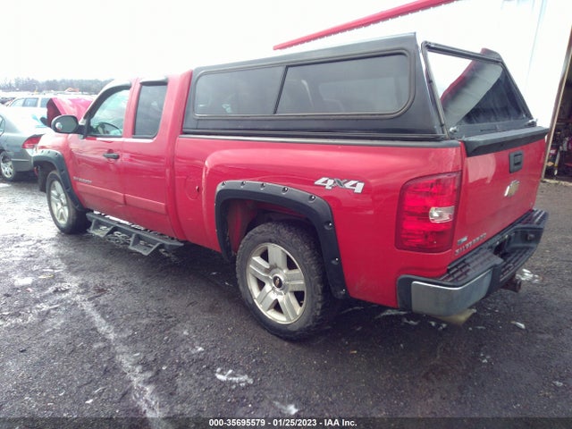 2008 CHEVROLET SILVERADO 1500 LT W/1LT VIN: 2GCEK190181318170