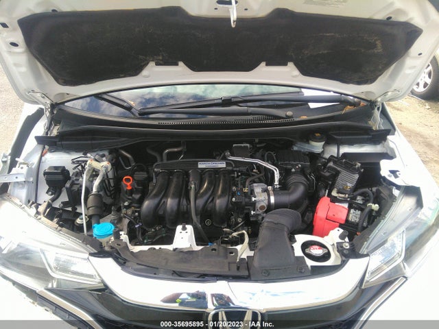 Honda FIT LX 2019 3HGGK5H45KM745762 Image 10