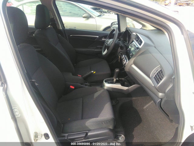 Honda FIT LX 2019 3HGGK5H45KM745762 Image 5