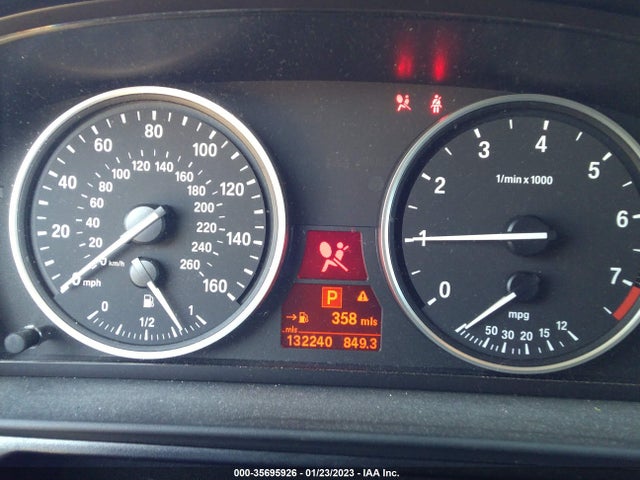 BMW 5 Series 528i 2010 WBANU5C53AC126297 Image 8