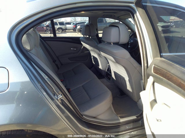 BMW 5 Series 528i 2010 WBANU5C53AC126297 Image 9