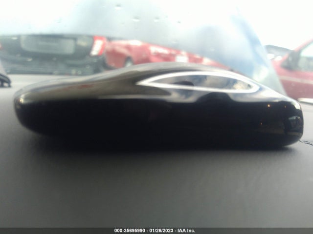2020 Tesla Model S, VIN: 5YJSA1E20LF410812