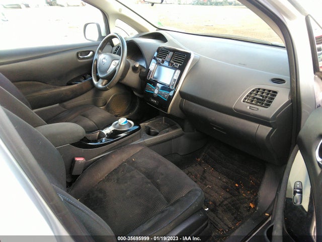 2017 Nissan Leaf, VIN: 1N4BZ0CP0HC303674