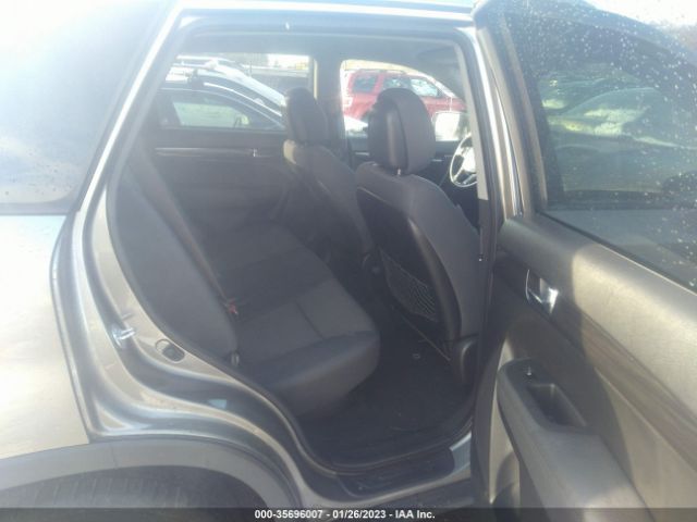 5XYKTDA26DG400135 KIA SORENTO LX