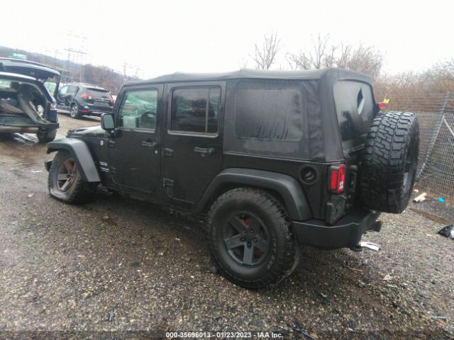 1C4BJWDG5EL259590 Jeep Wrangler Unlimited Sport