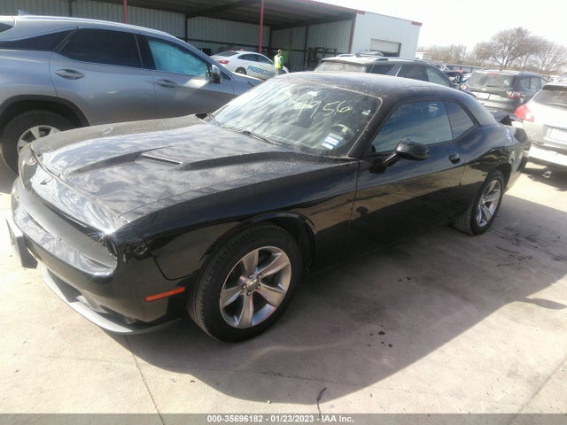 Dodge Challenger Sxt 2018 2C3CDZAG9JH199956 Image 2