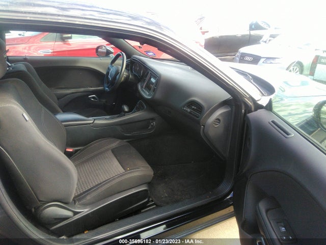 Dodge Challenger Sxt 2018 2C3CDZAG9JH199956 Image 6