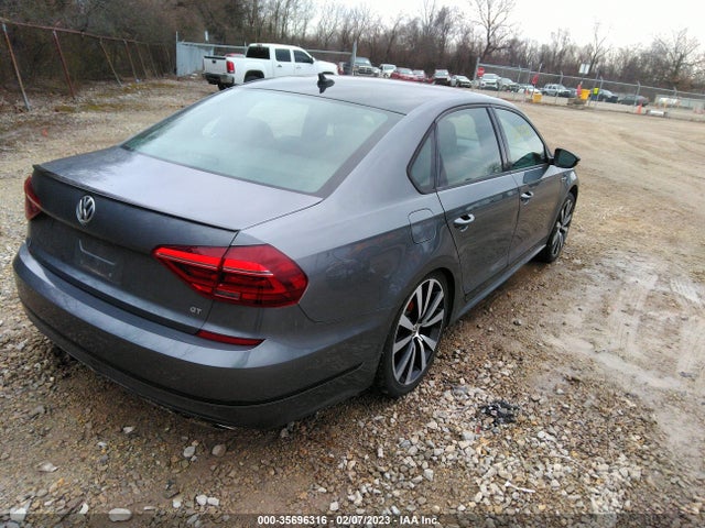 2018 Volkswagen Passat, VIN: 1VWJM7A30JC028243