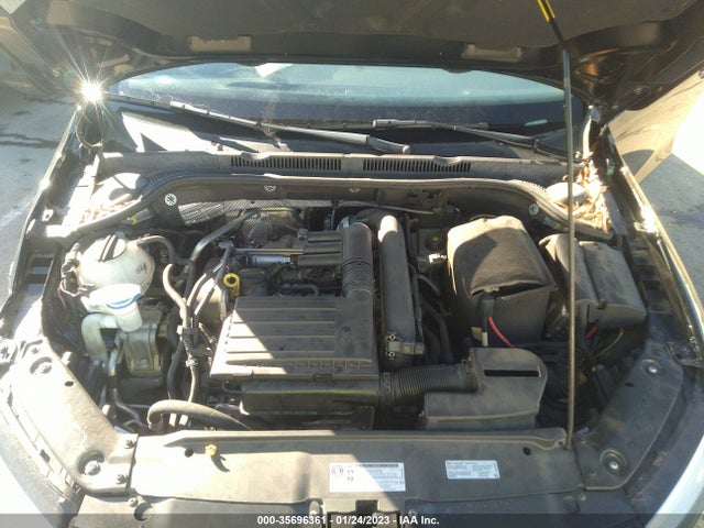 3VWD67AJ5GM307765 Volkswagen Jetta Sedan 1.4t Se W/connectivity