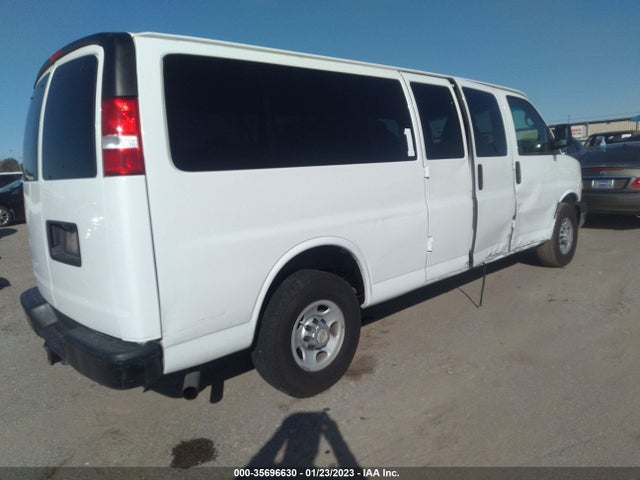 2013 CHEVROLET EXPRESS PASSENGER LS VIN: 1GAZGZFG2D1126932