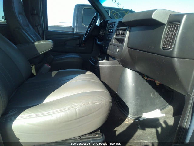 2013 CHEVROLET EXPRESS PASSENGER LS VIN: 1GAZGZFG2D1126932