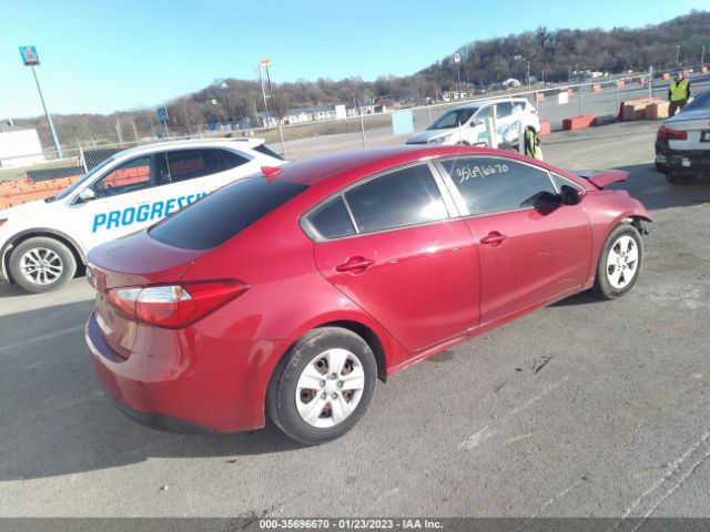 KNAFK4A67G5616416 KIA FORTE LX