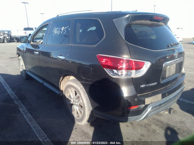 2015 Nissan Pathfinder, VIN: 5N1AR2MN6FC670697