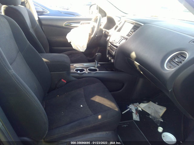 2015 Nissan Pathfinder, VIN: 5N1AR2MN6FC670697