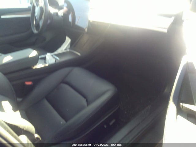 Tesla Model 3 Long Range 2022 5YJ3E1EB9NF243555 Image 6