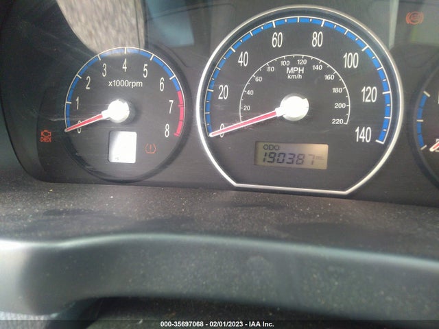 2007 HYUNDAI SANTA FE GLS VIN: 5NMSG73D27H005237