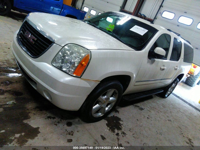 GMC Yukon Xl Slt 2014 1GKS2KE78ER240277 Image 2