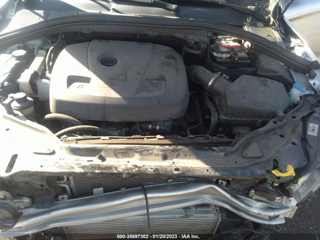 2017 Volvo XC60, VIN: YV440MDU1H2176414