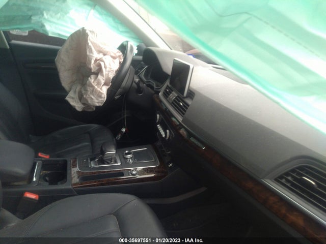 WA1BNAFY2J2020005 Audi Q5 Premium Plus
