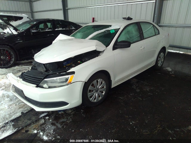 3VW2K7AJ5EM225132 Volkswagen Jetta Sedan S