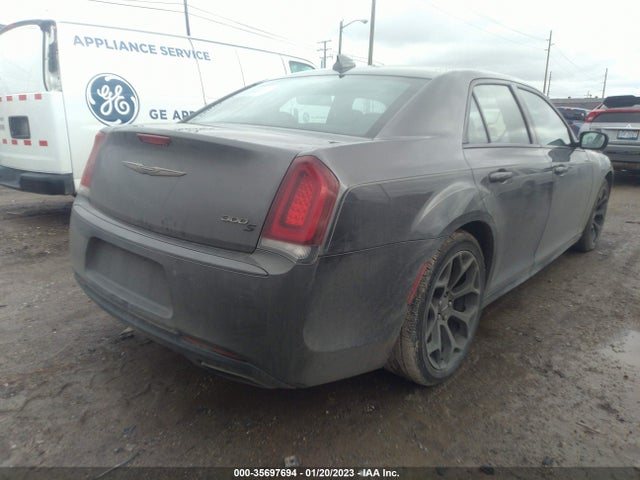 2016 Chrysler 300, VIN: 2C3CCABG5GH295028