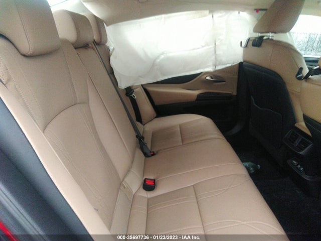 58AB21B11KU001804 Lexus Es Es 300h