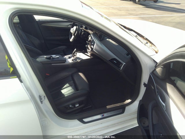 BMW 5 Series 540i 2018 WBAJE5C5XJG918421 Image 5