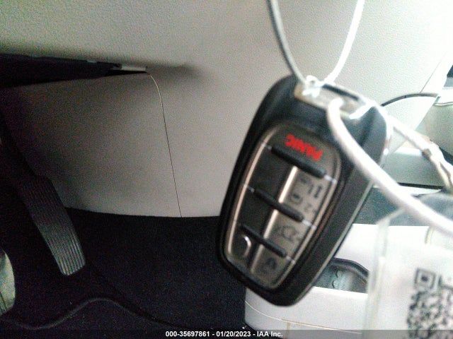Chrysler Pacifica Hybrid Touring L 2021 аукцион фото