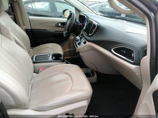 Chrysler Pacifica Hybrid Touring L 2021 аукцион фото