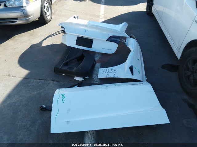 Tesla Model 3 Long Range 2021 5YJ3E1EB2MF015654 Image 4