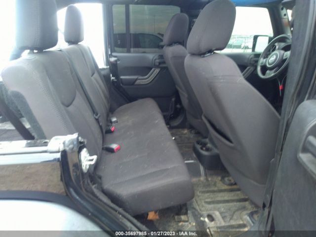 1C4BJWDG5HL503601 Jeep Wrangler Unlimited Sport