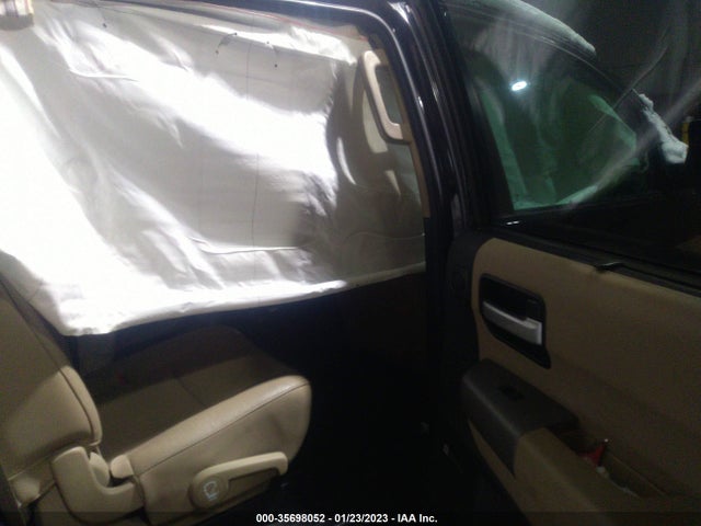 2014 Toyota Sequoia, VIN: 5TDJW5G17ES106545