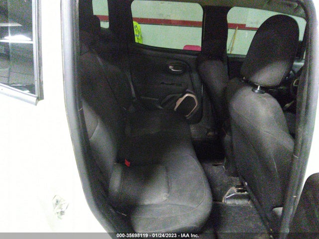2016 Jeep Renegade, VIN: ZACCJBAW2GPC66911